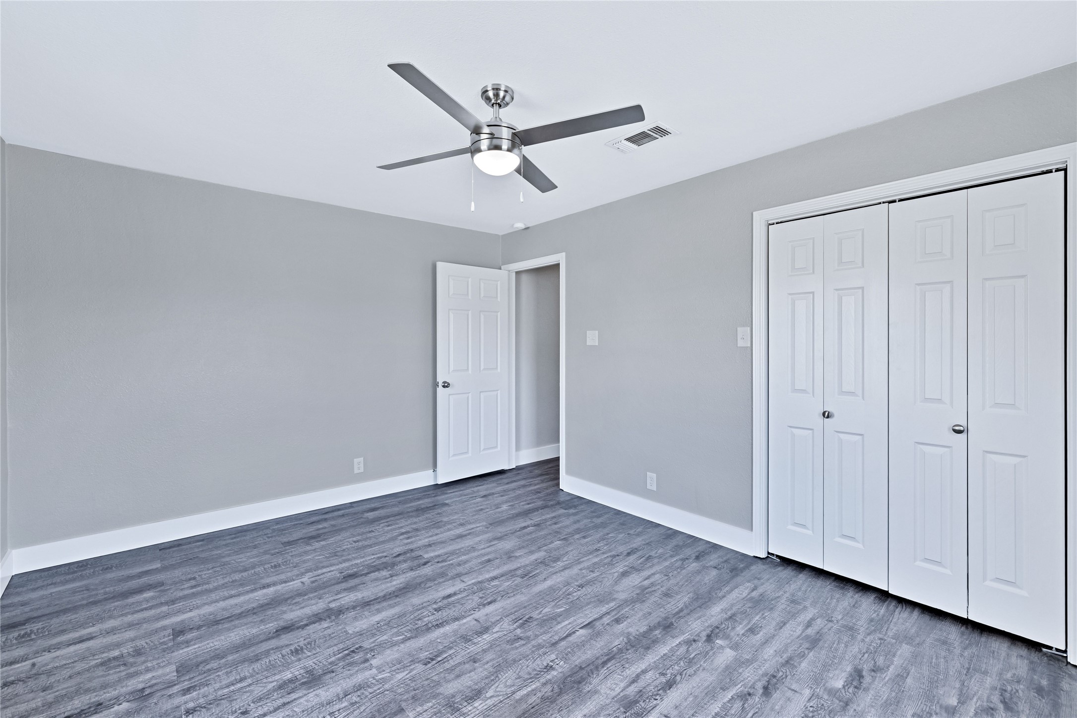 566 Mccraw Lane Denison TX 75021
