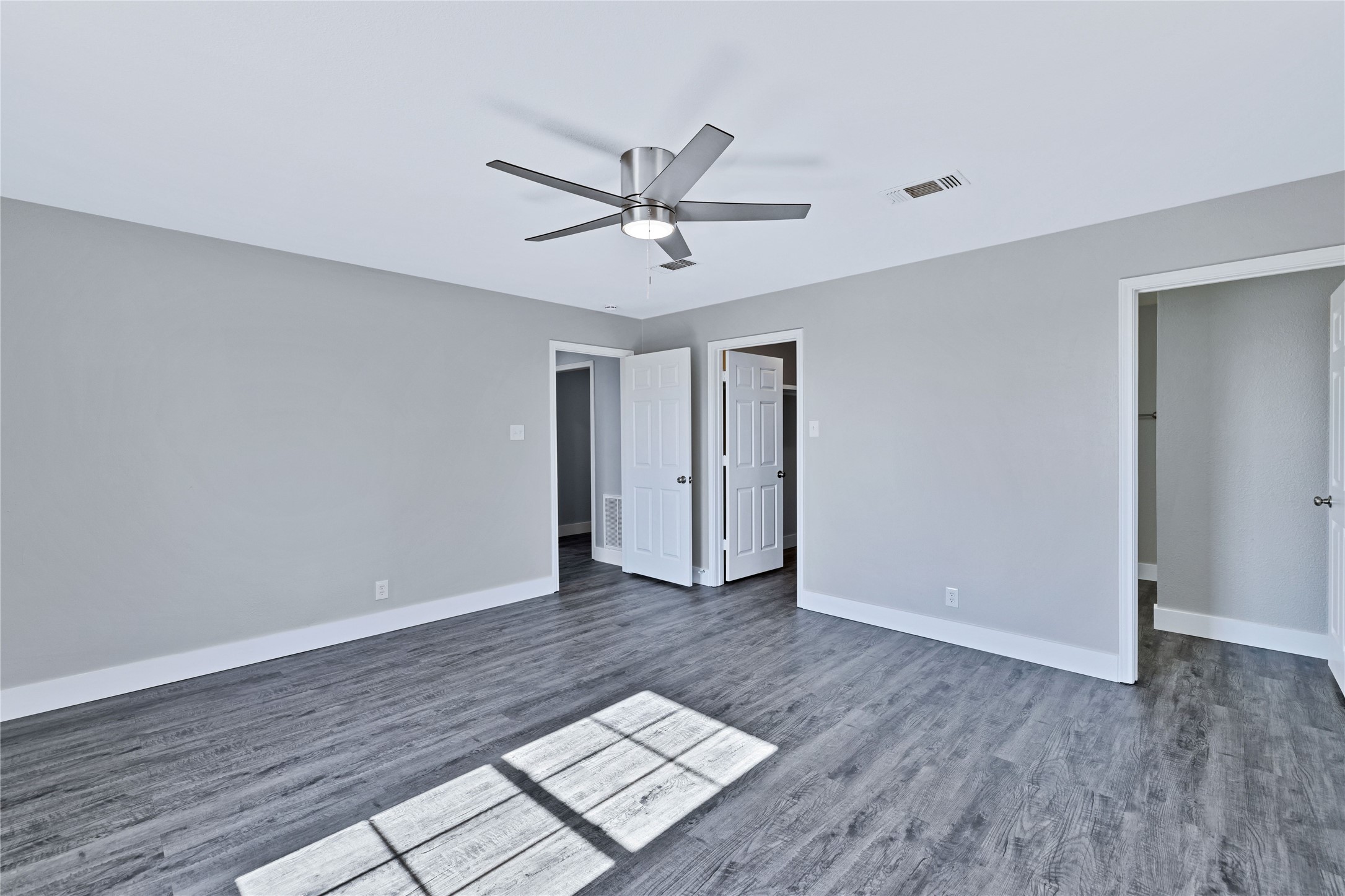566 Mccraw Lane Denison TX 75021