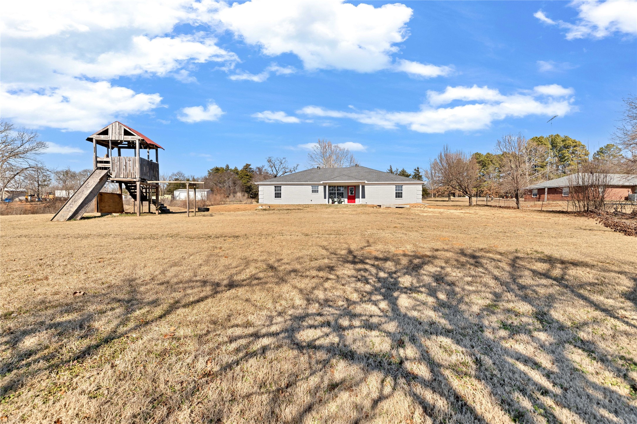 566 Mccraw Lane Denison TX 75021