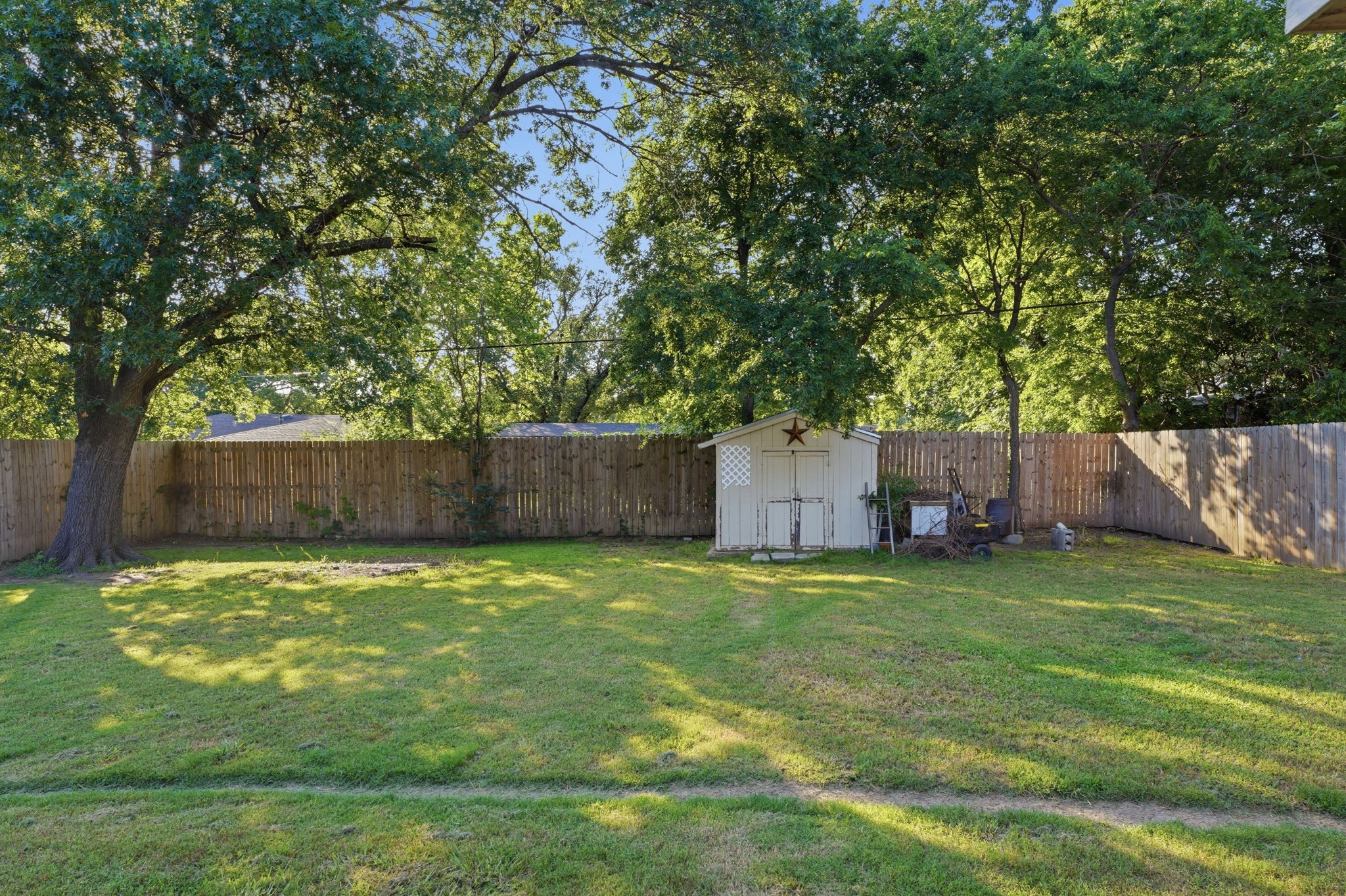 1411 Robin Drive Sherman TX 75092