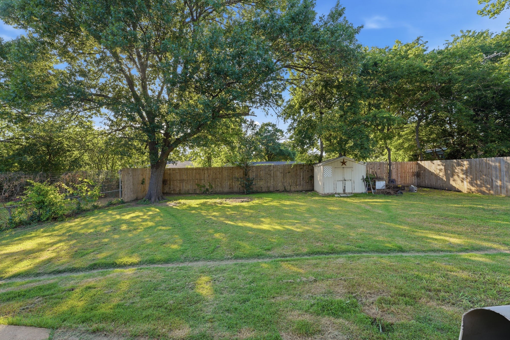 1411 Robin Drive Sherman TX 75092