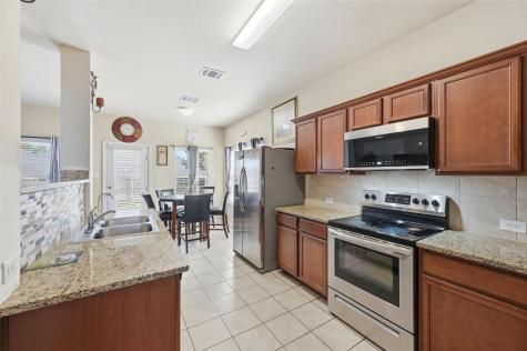 2020 Glen Hollow Drive Lancaster TX 75134