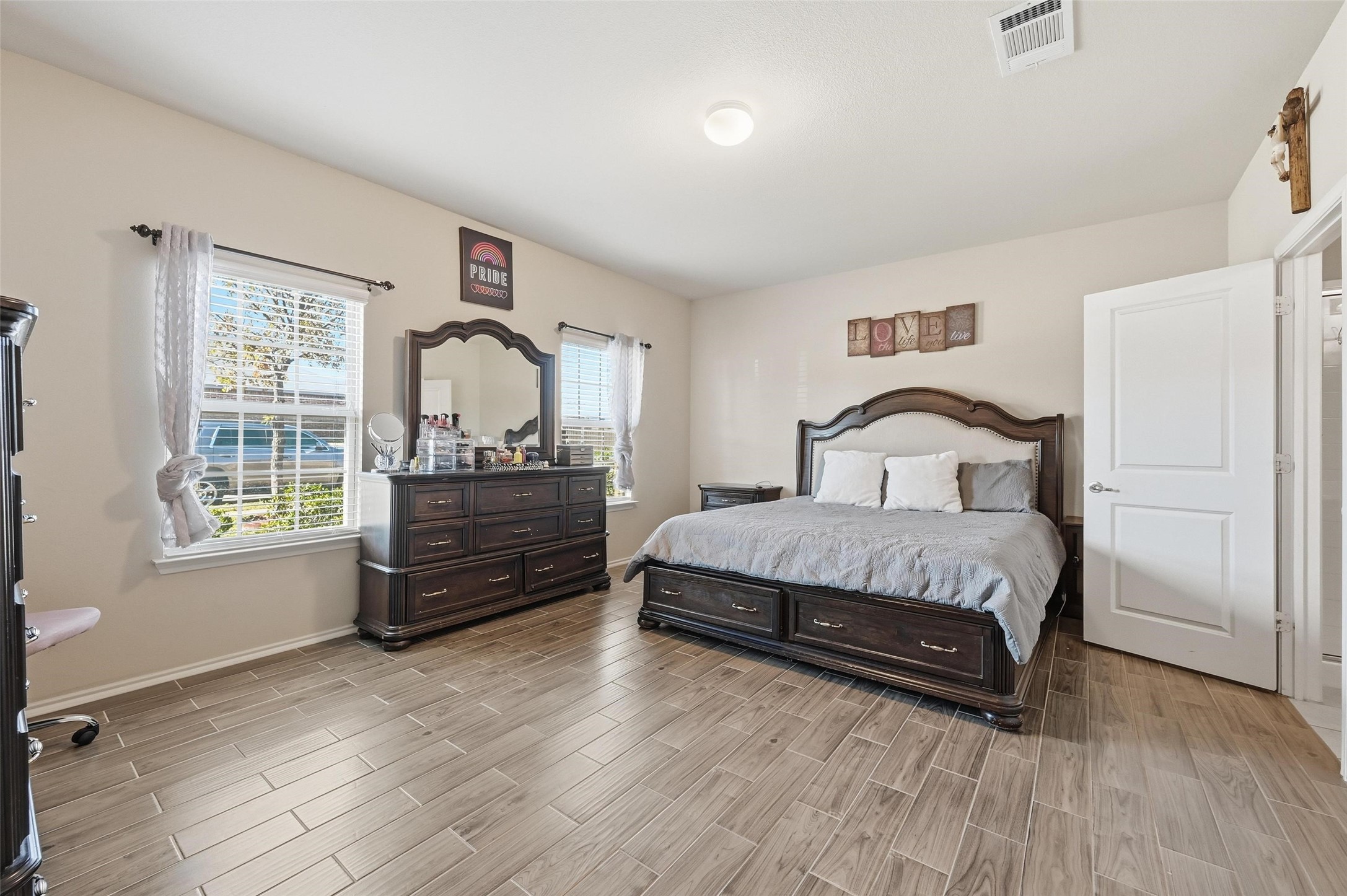 2020 Glen Hollow Drive Lancaster TX 75134