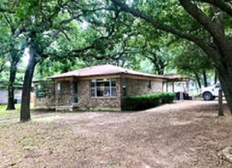 1100 Carpenter Street Azle TX 76020