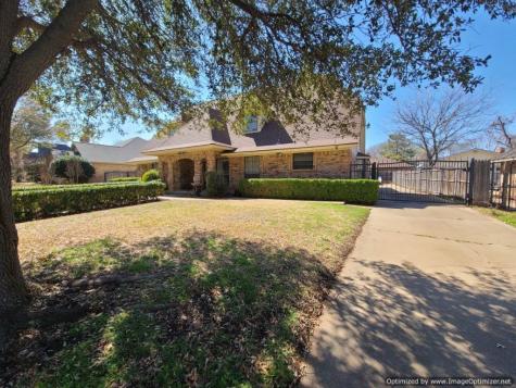 7304 Old Mill Run Fort Worth TX 76133