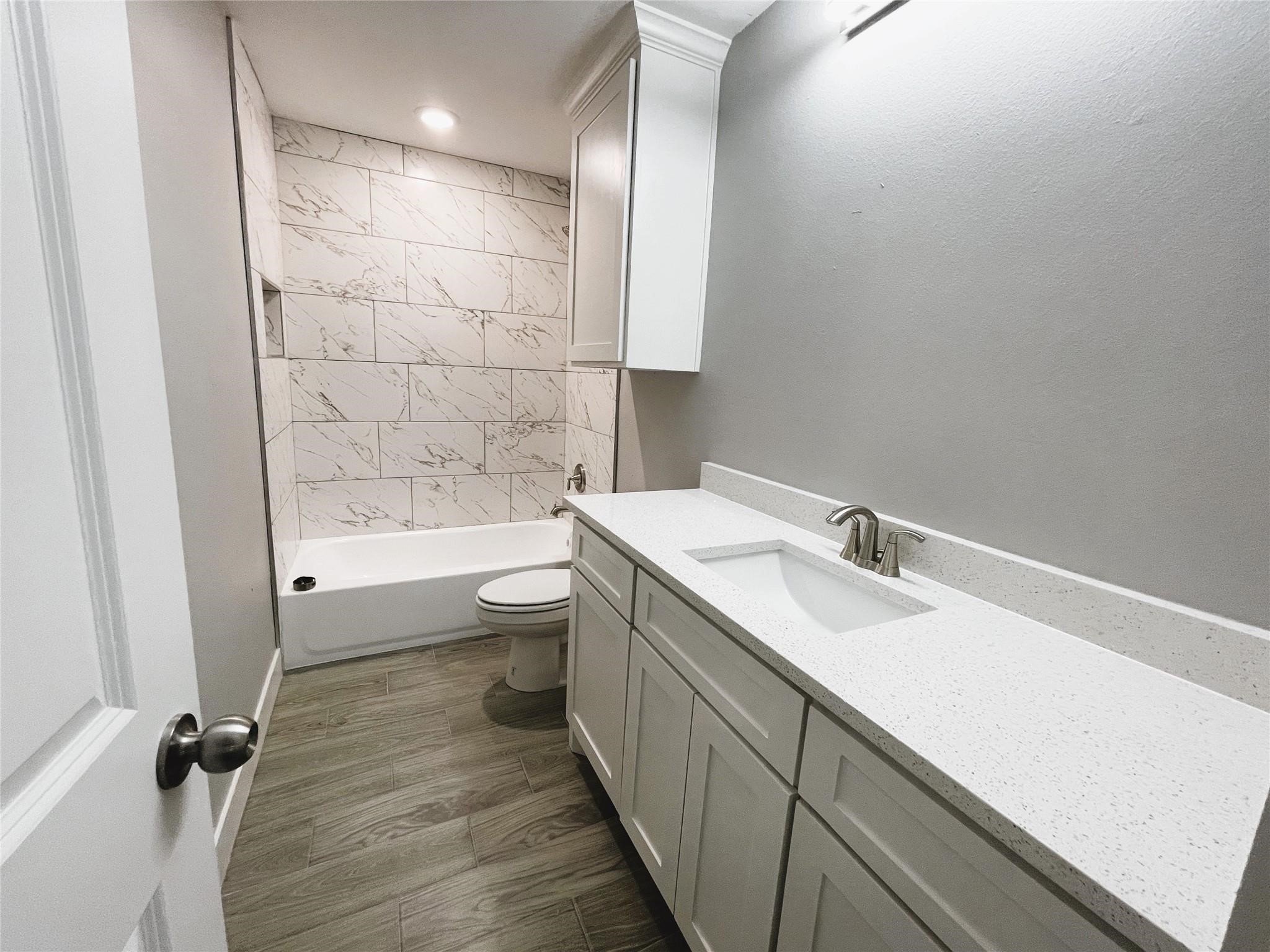 1806 Fuller Street Greenville TX 75401