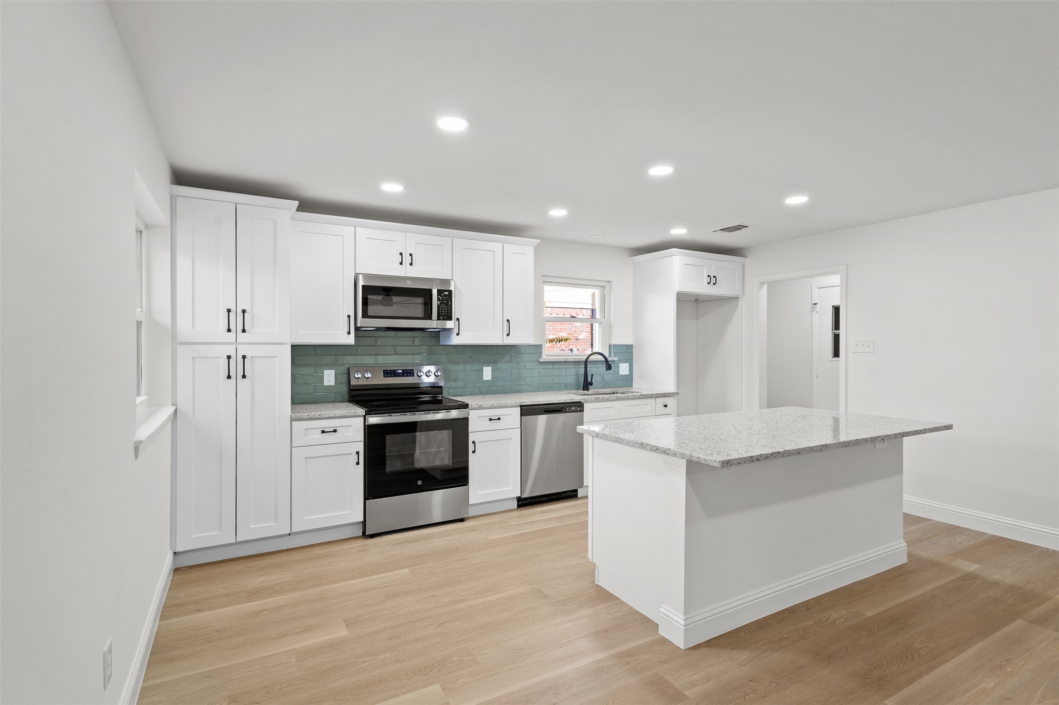 3858 Cartist Drive Fort Worth TX 76116