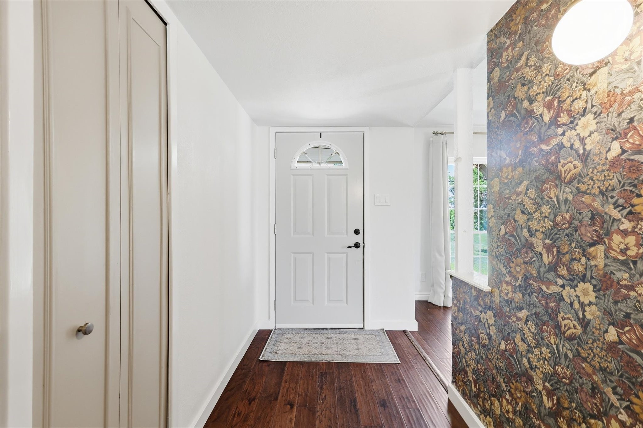 5025 Wheeler Circle The Colony TX 75056