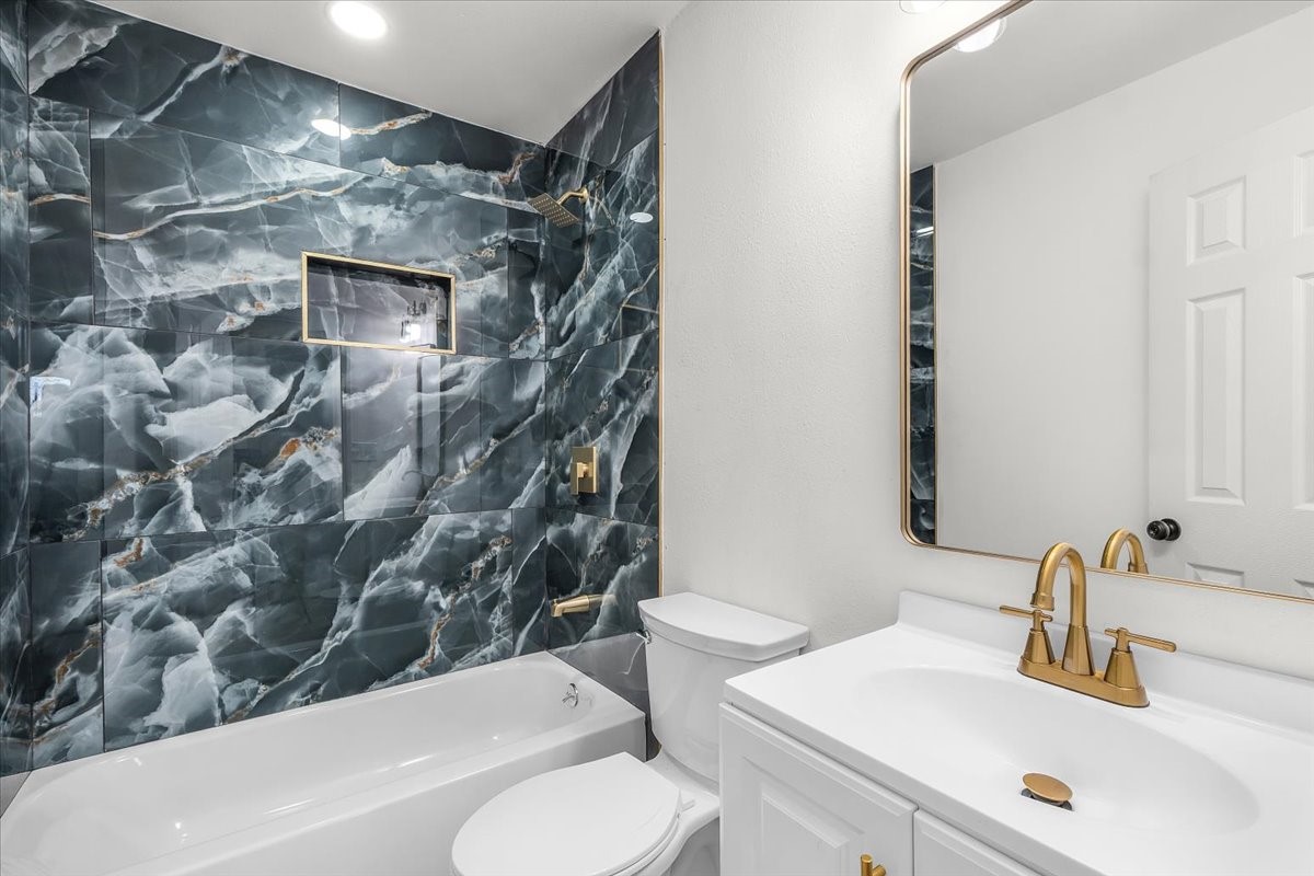 6415 Cinnamon Oaks Drive Dallas TX 75241