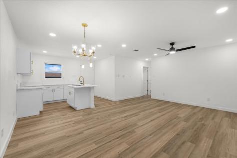 6415 Cinnamon Oaks Drive Dallas TX 75241