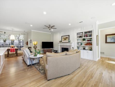 4549 Glenville Drive Plano TX 75093