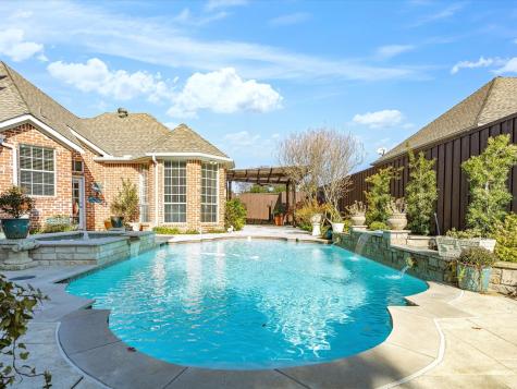 4549 Glenville Drive Plano TX 75093