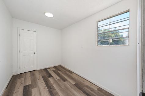 1623 Fresno Street Dallas TX 75217