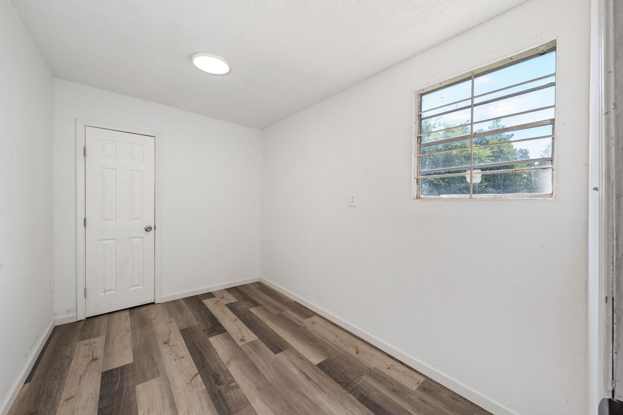1623 Fresno Street Dallas TX 75217