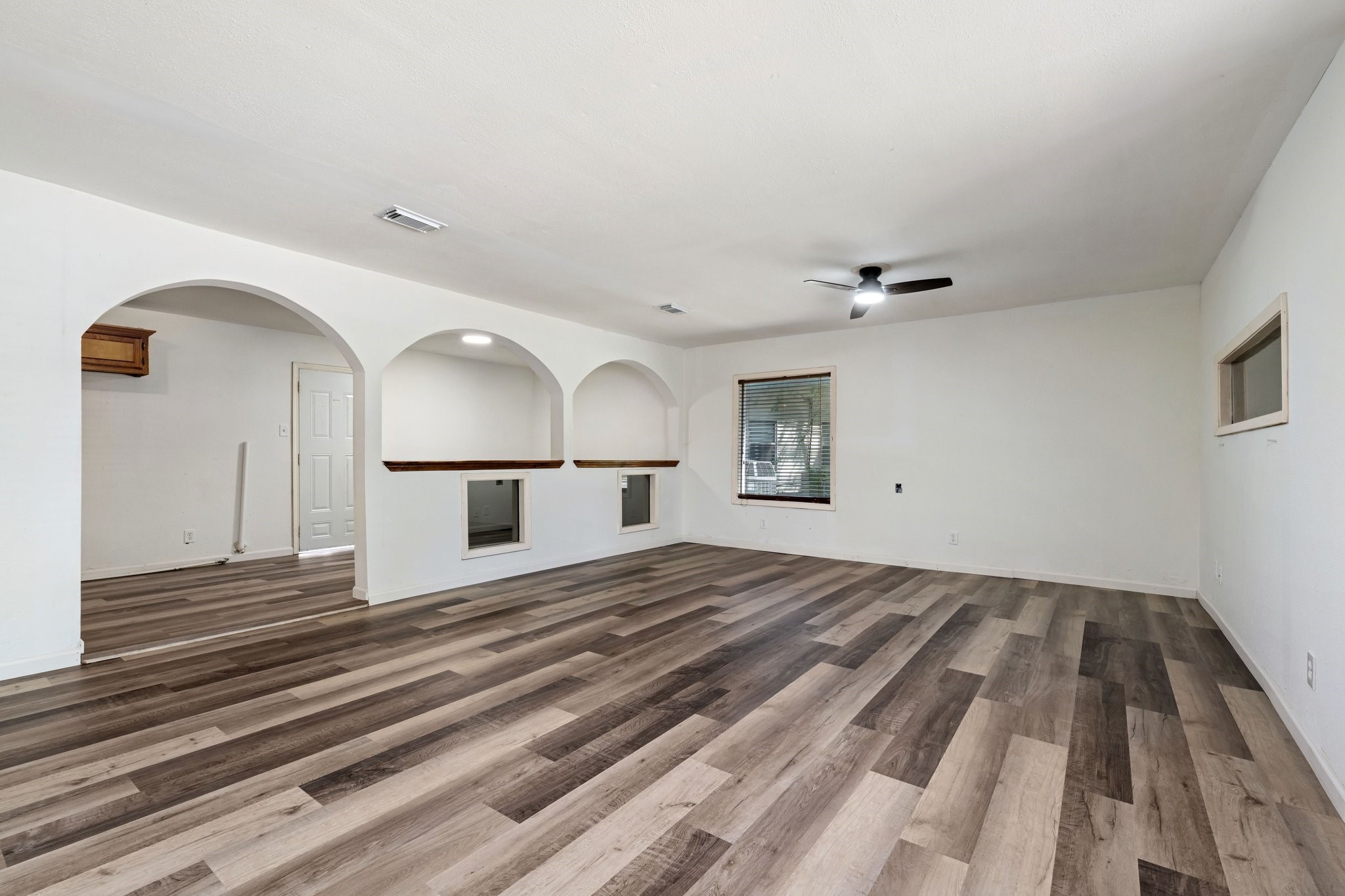 1623 Fresno Street Dallas TX 75217