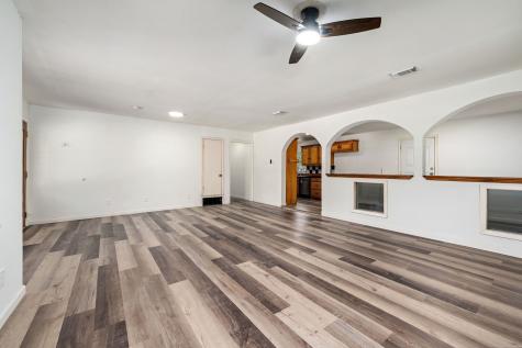 1623 Fresno Street Dallas TX 75217