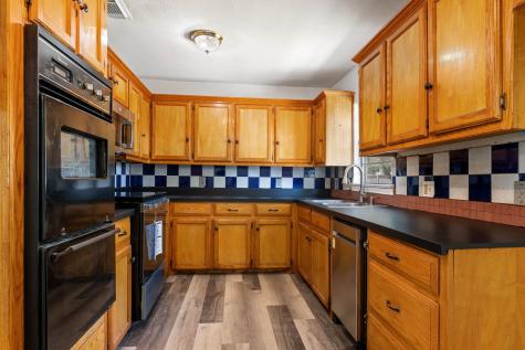 1623 Fresno Street Dallas TX 75217