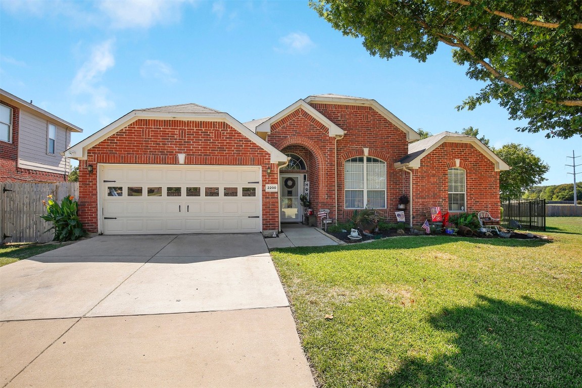 2200 Acorn Bend Denton TX 76210
