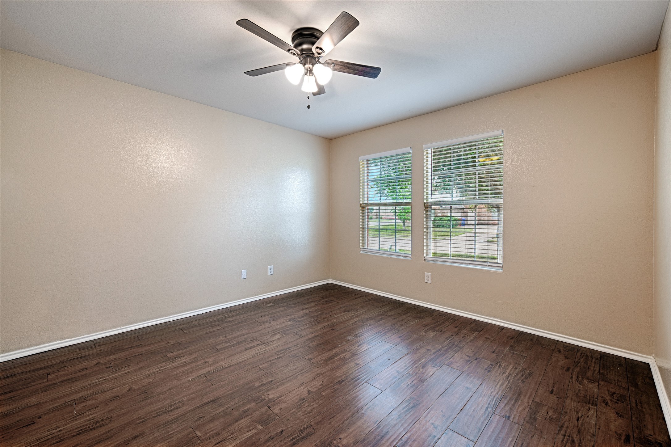 321 Briar Oaks Drive Royse City TX 75189