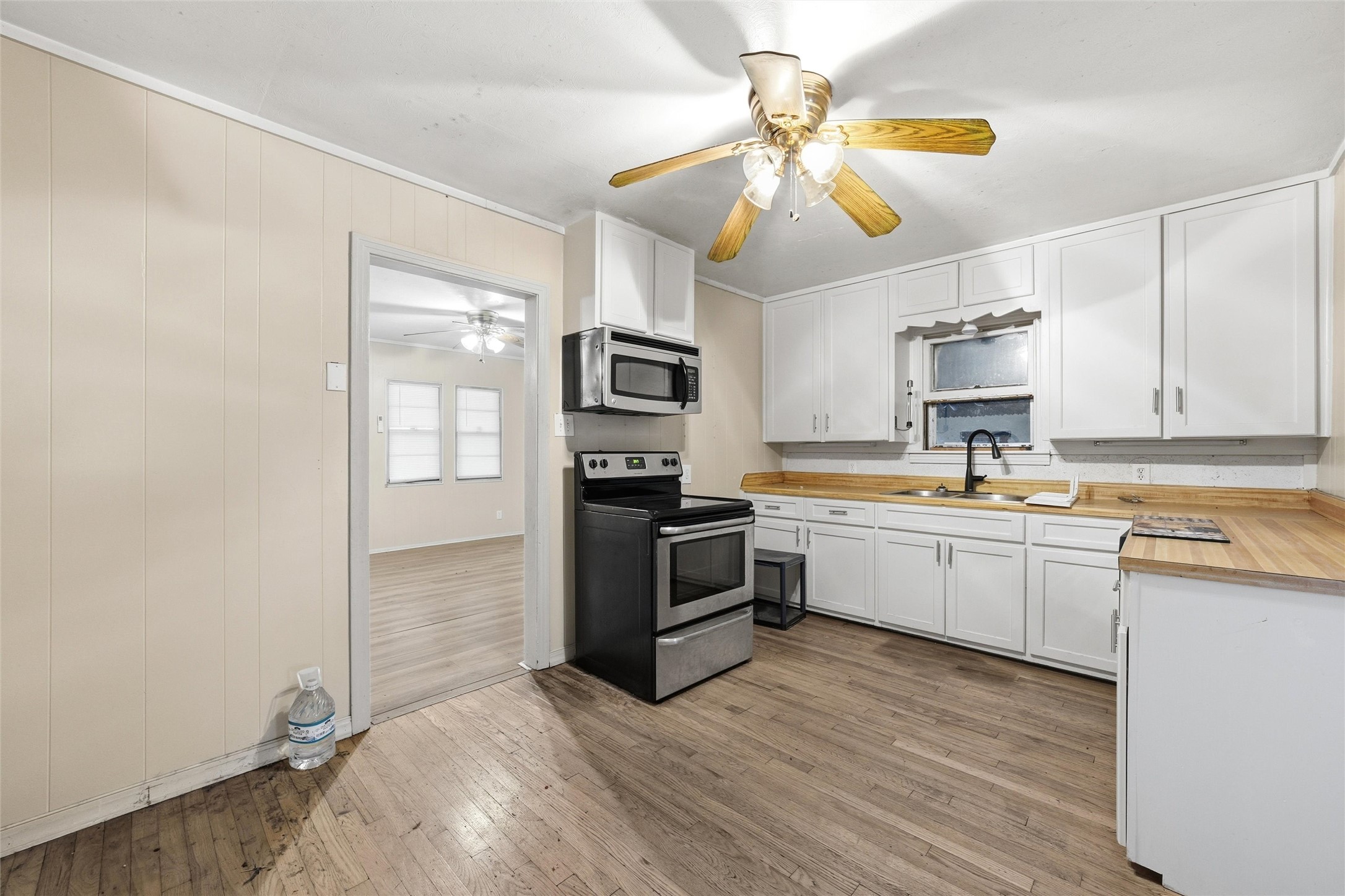 806 Hamilton Drive Gholson TX 76705