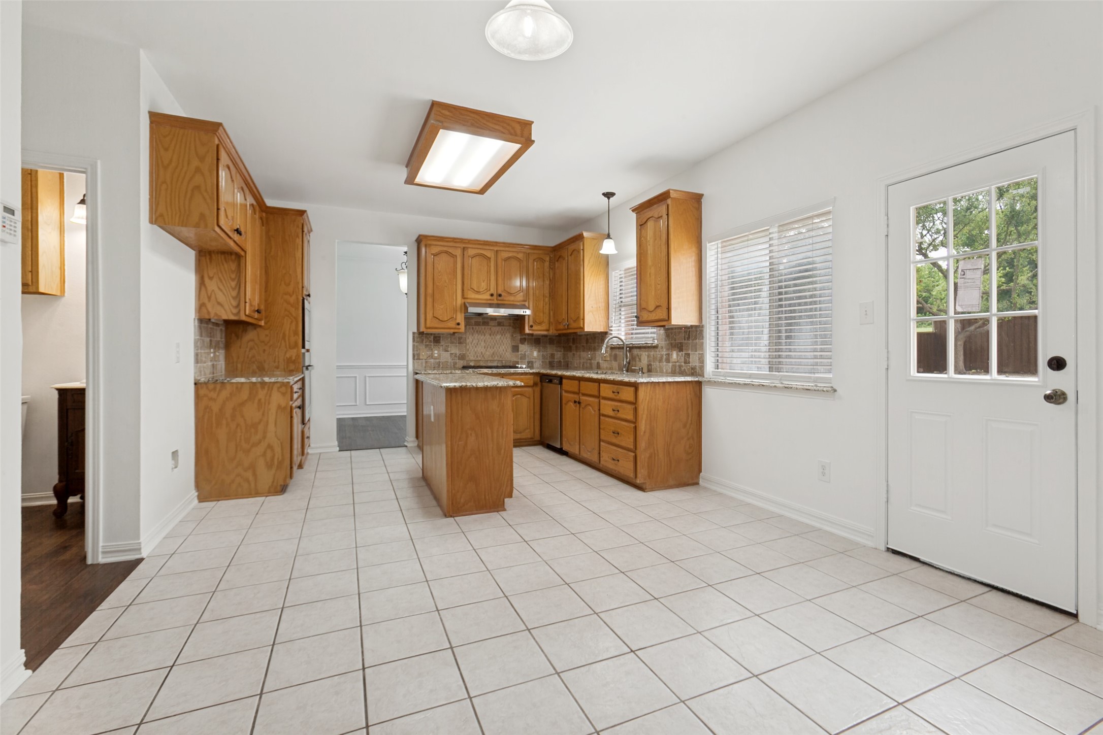 304 Elizabeth Trail Murphy TX 75094