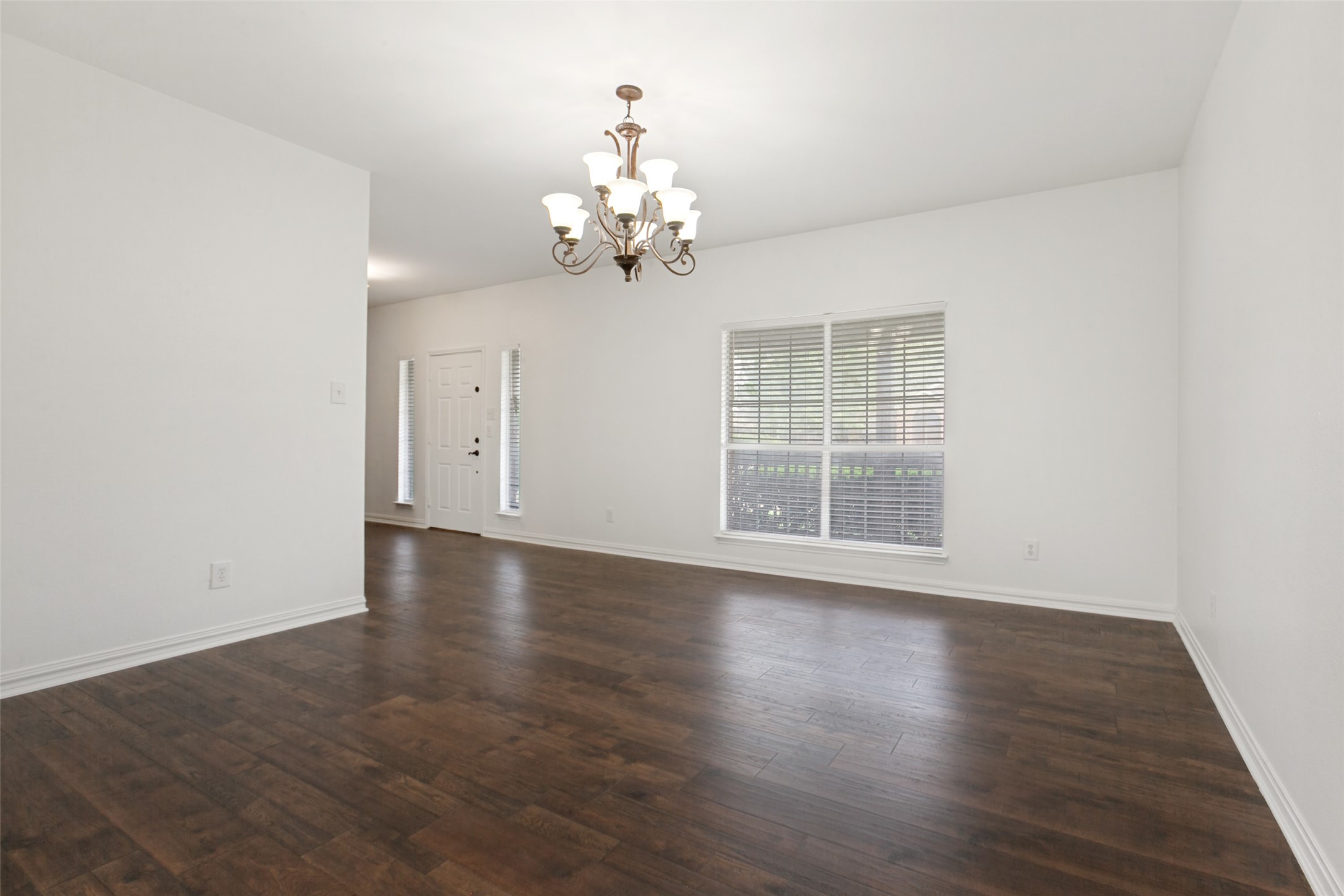304 Elizabeth Trail Murphy TX 75094