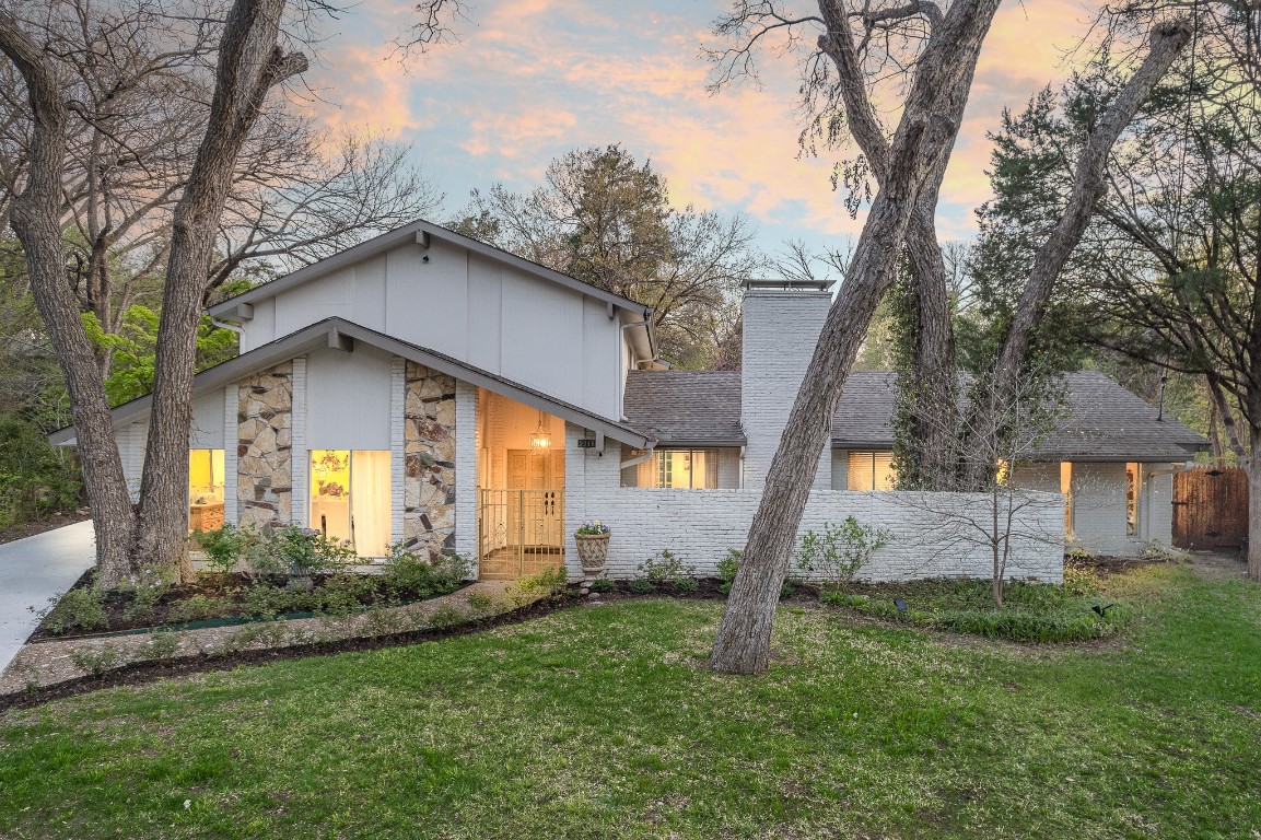 9048 Mercer Place Dallas TX 75228