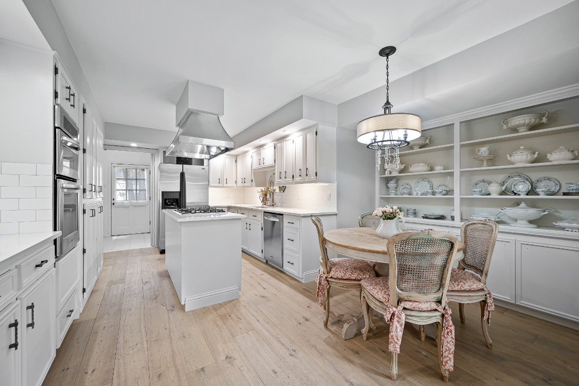 9048 Mercer Place Dallas TX 75228