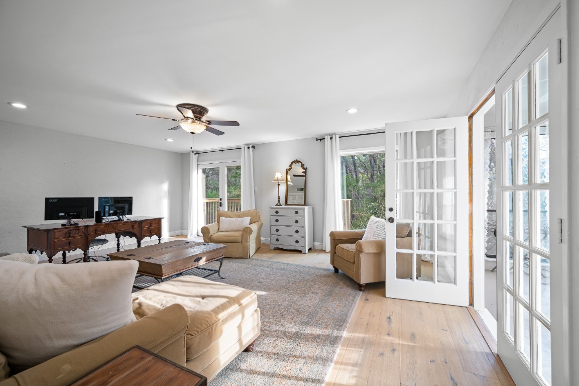 9048 Mercer Place Dallas TX 75228