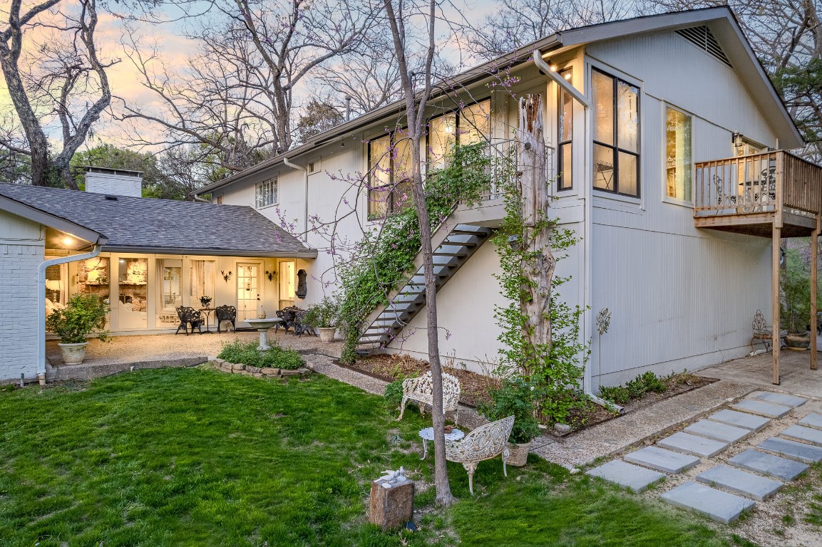 9048 Mercer Place Dallas TX 75228