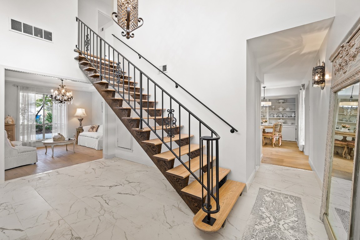 9048 Mercer Place Dallas TX 75228