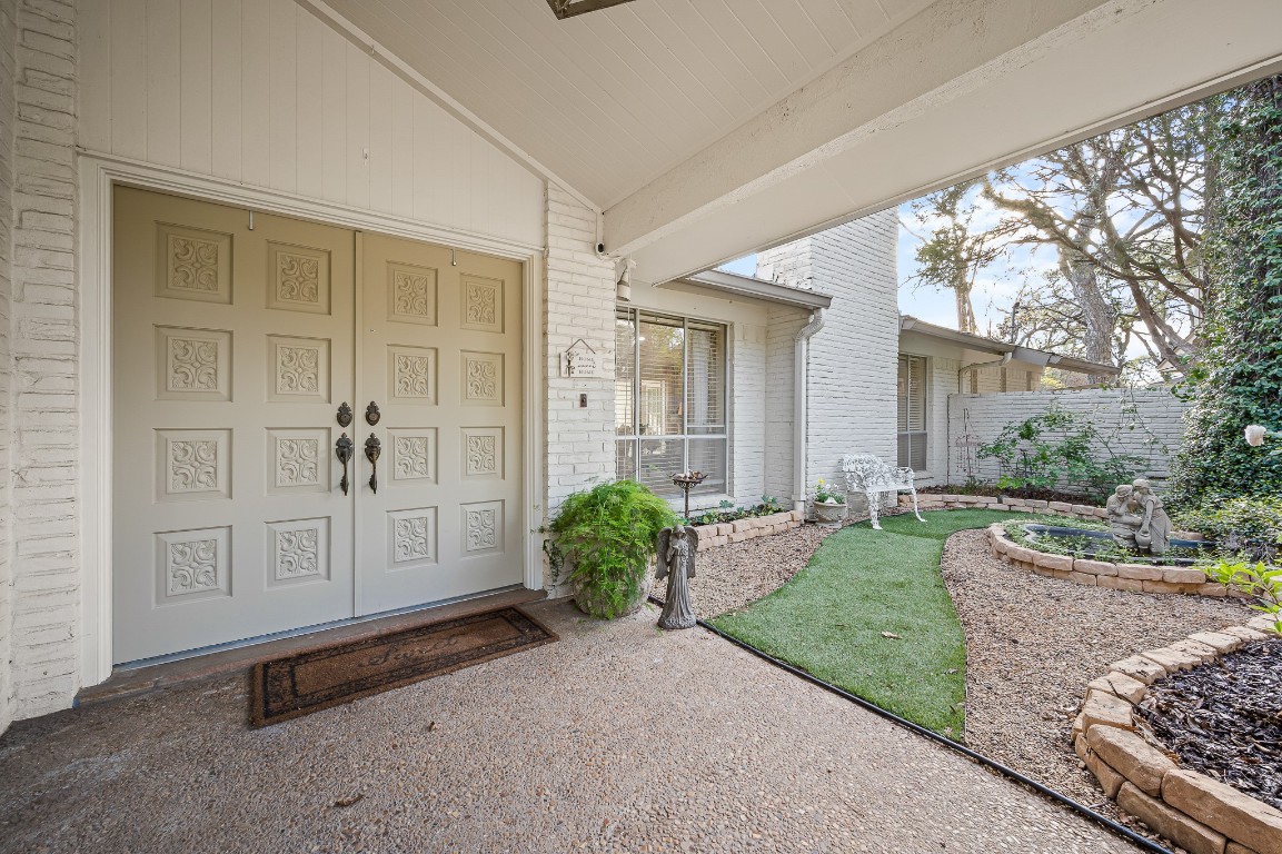 9048 Mercer Place Dallas TX 75228