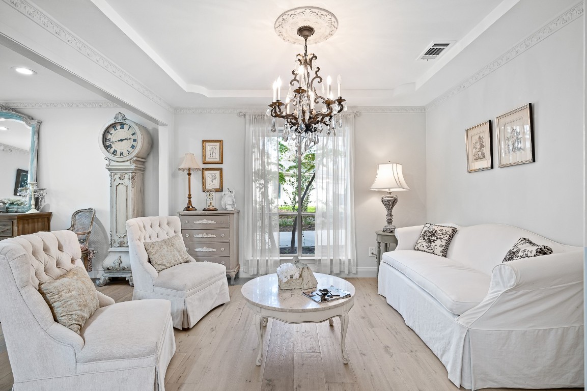 9048 Mercer Place Dallas TX 75228