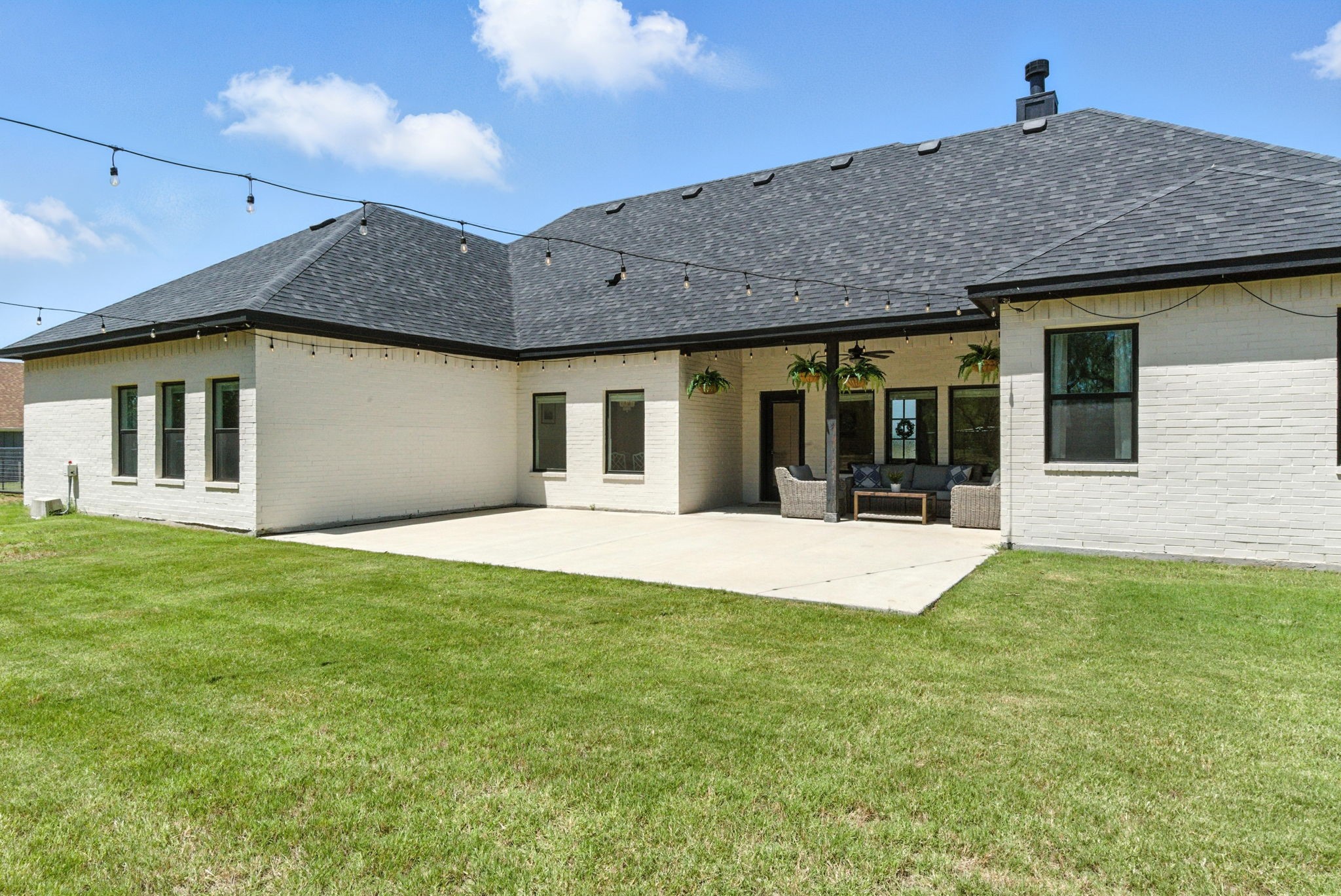 2016 Feather Lane Weatherford TX 76088