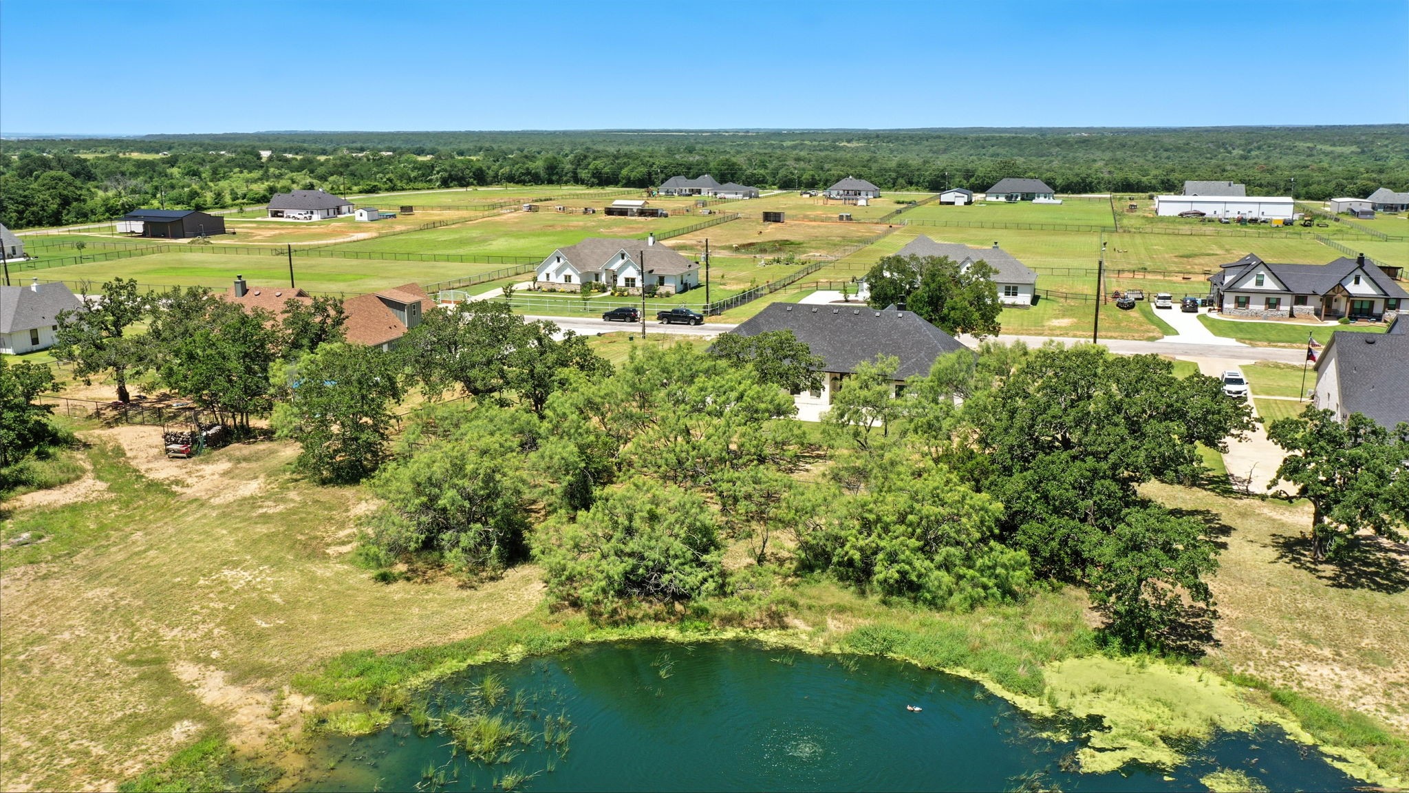 2016 Feather Lane Weatherford TX 76088