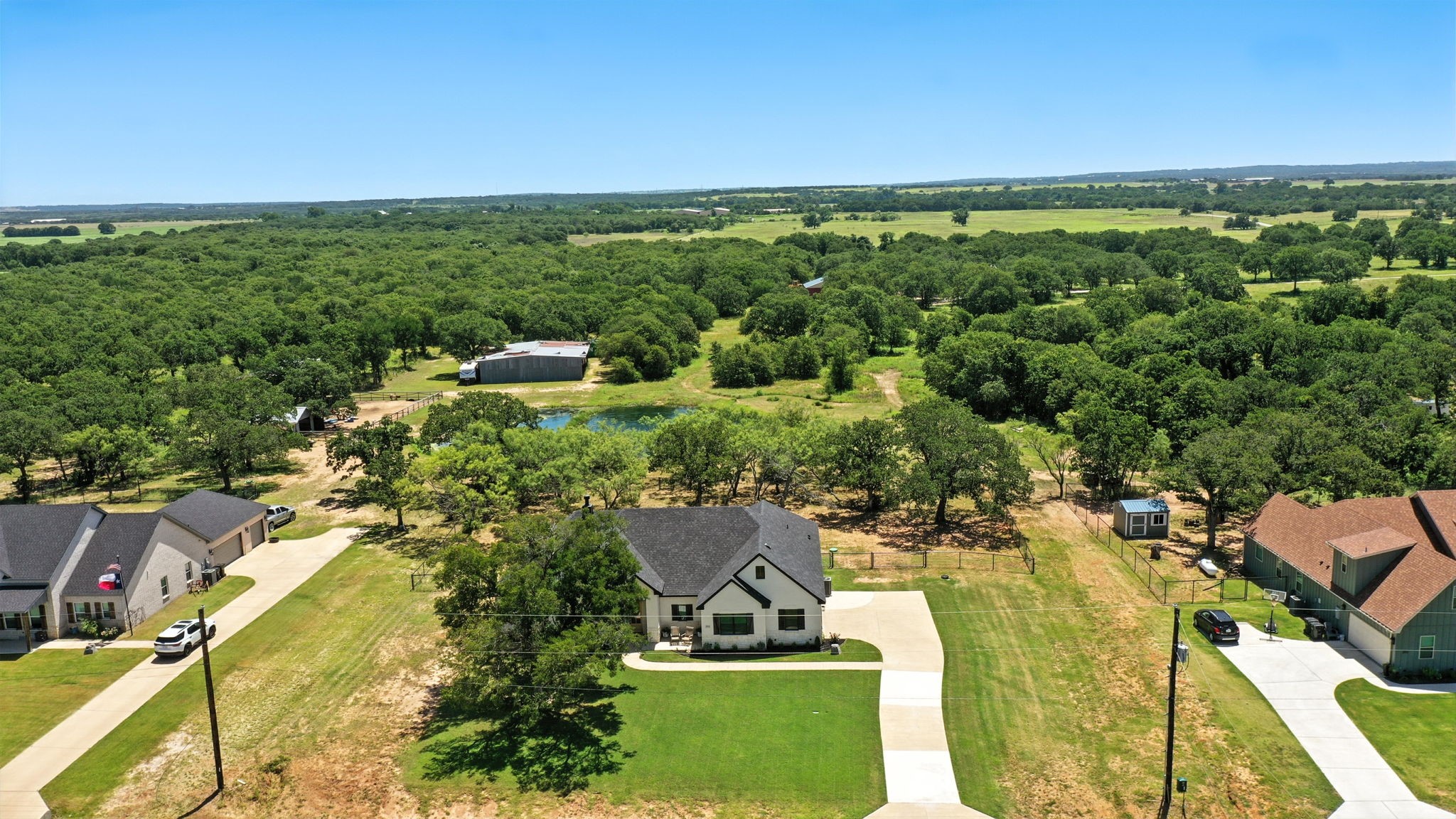 2016 Feather Lane Weatherford TX 76088