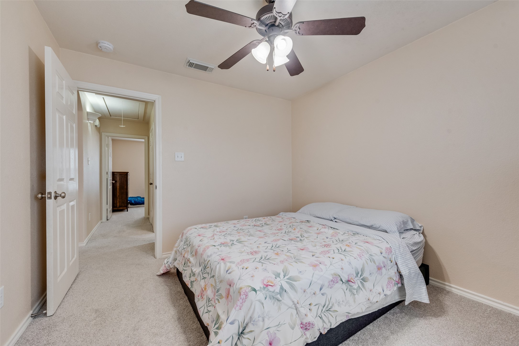 828 Greenview Court Aubrey TX 76227