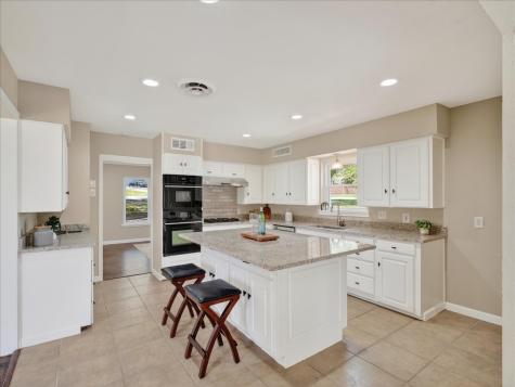 3863 Clayton Road E Fort Worth TX 76116