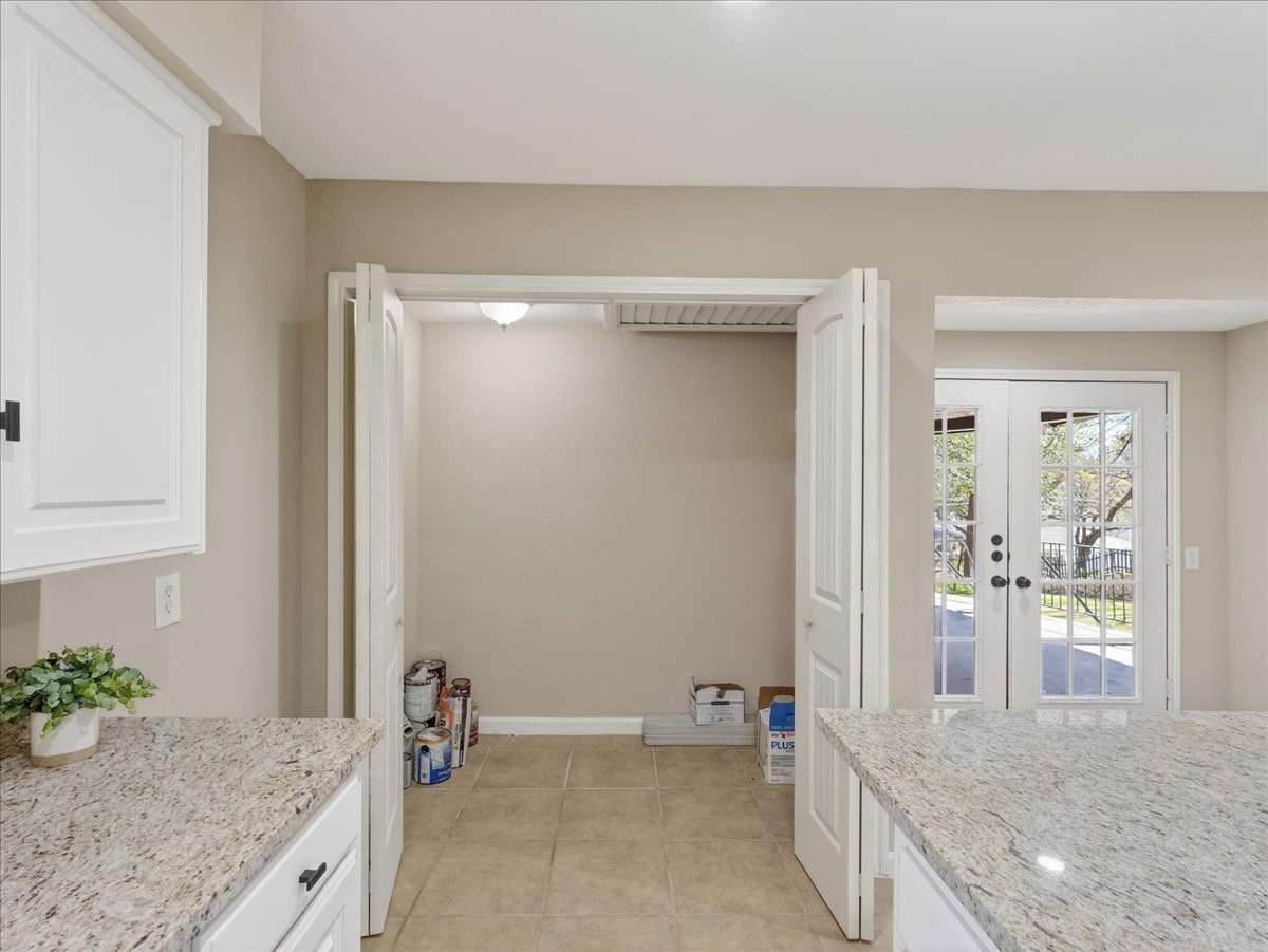 3863 Clayton Road E Fort Worth TX 76116