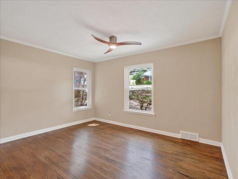 3863 Clayton Road E Fort Worth TX 76116