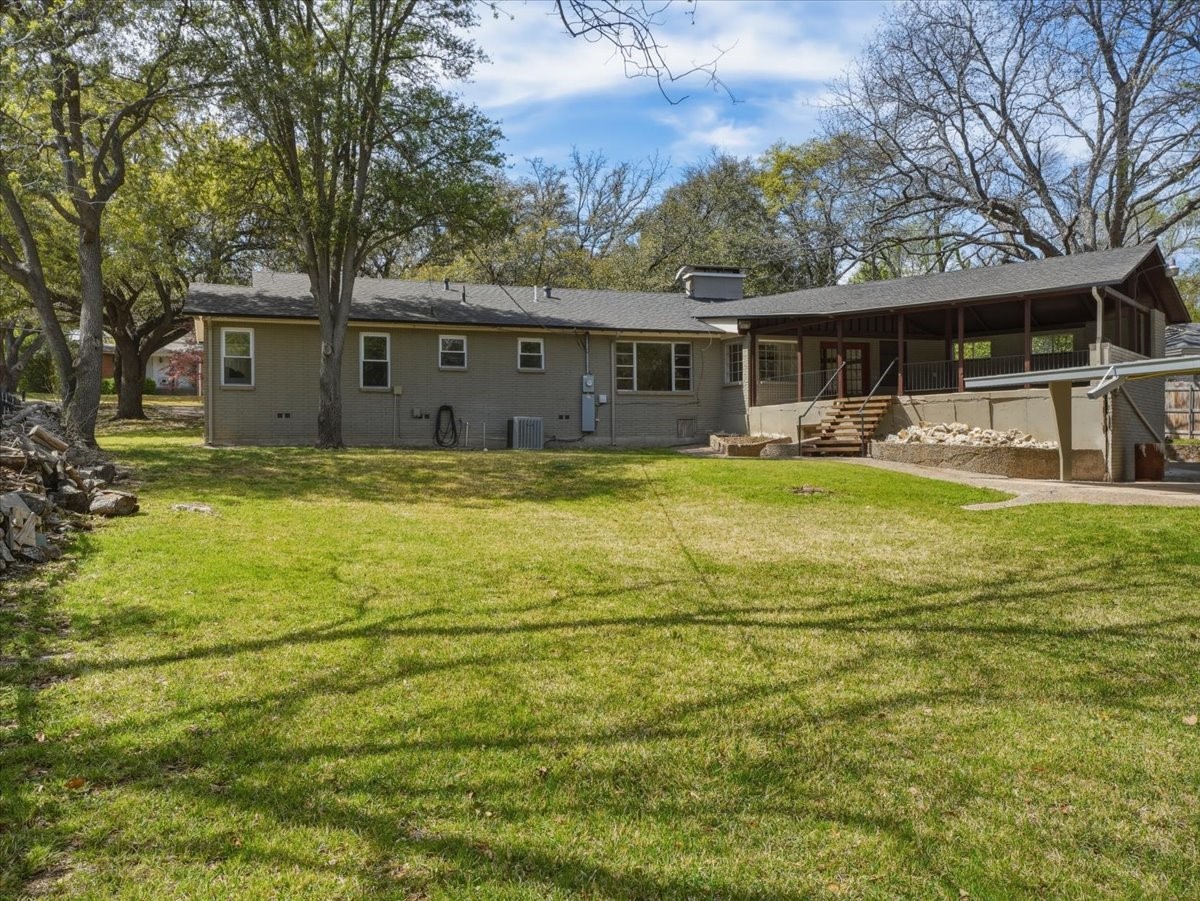 3863 Clayton Road E Fort Worth TX 76116