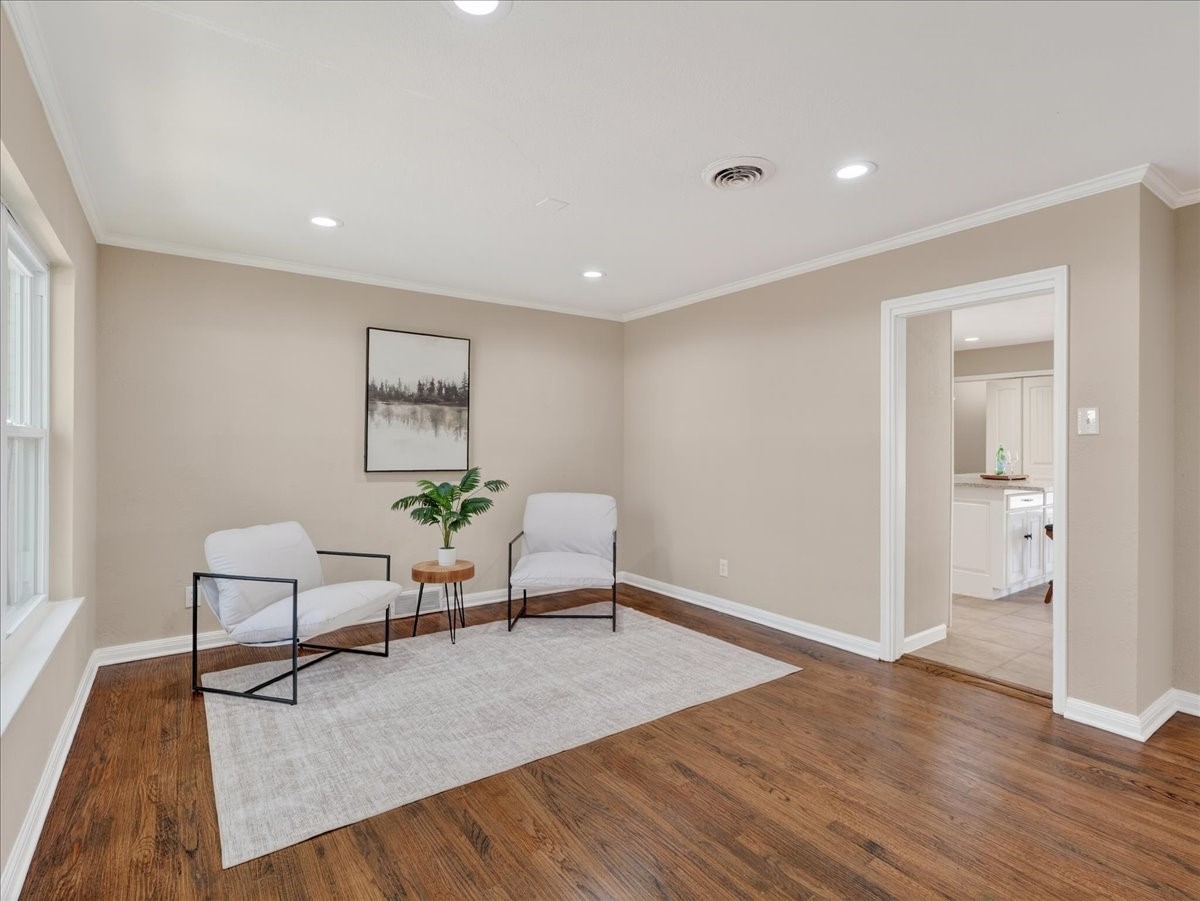 3863 Clayton Road E Fort Worth TX 76116
