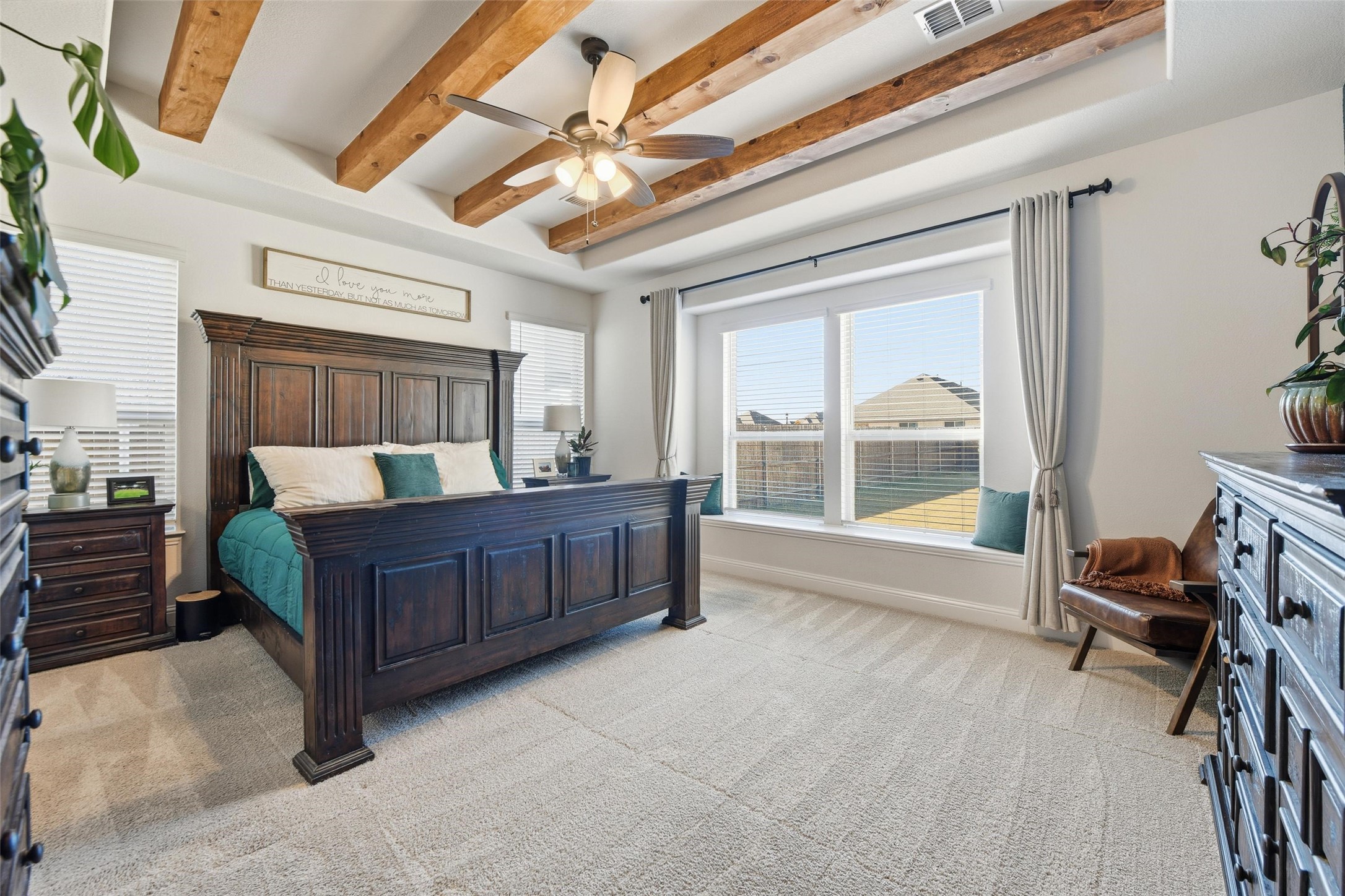 222 Lakewood Lane Ponder TX 76259