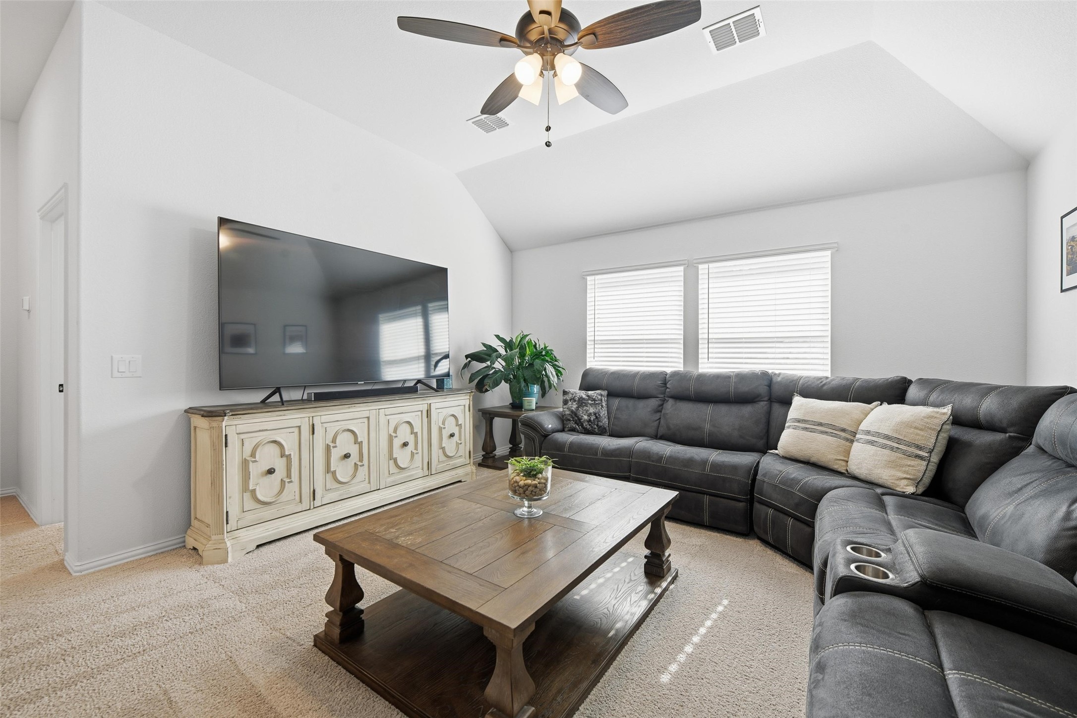 222 Lakewood Lane Ponder TX 76259