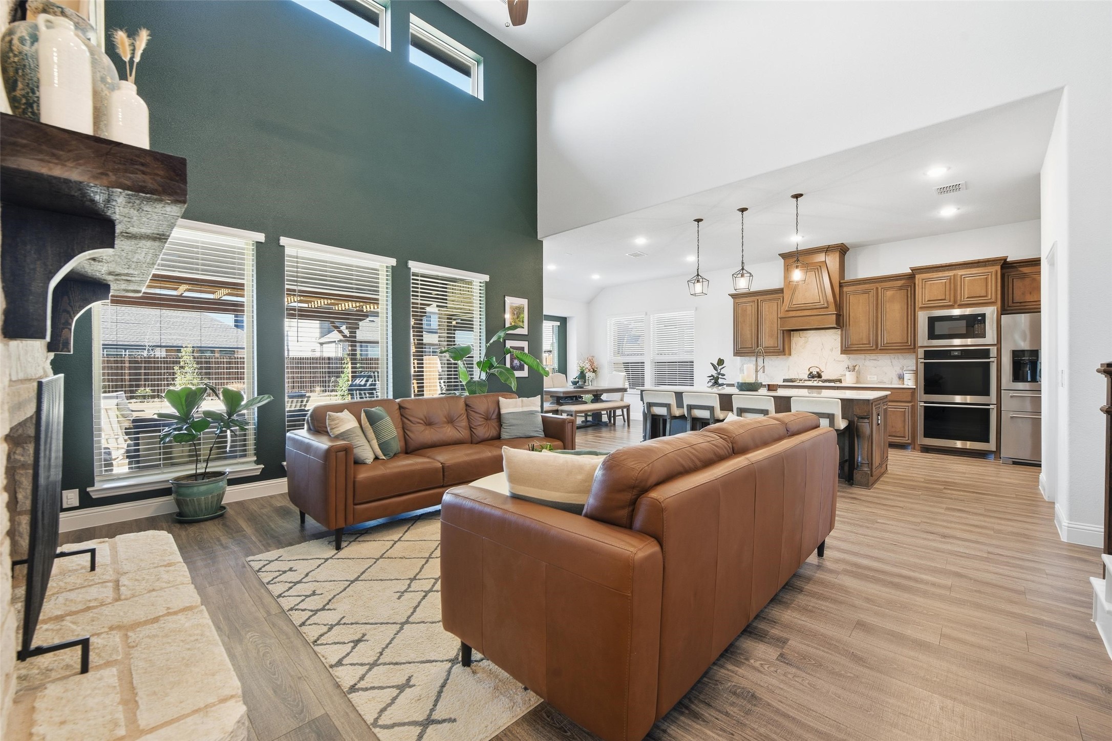 222 Lakewood Lane Ponder TX 76259