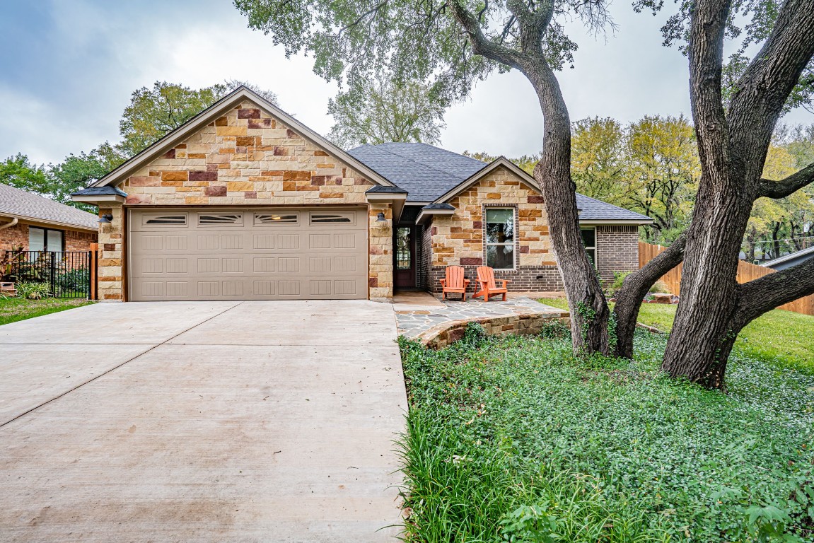 5604 Hondo Drive Granbury TX 76049