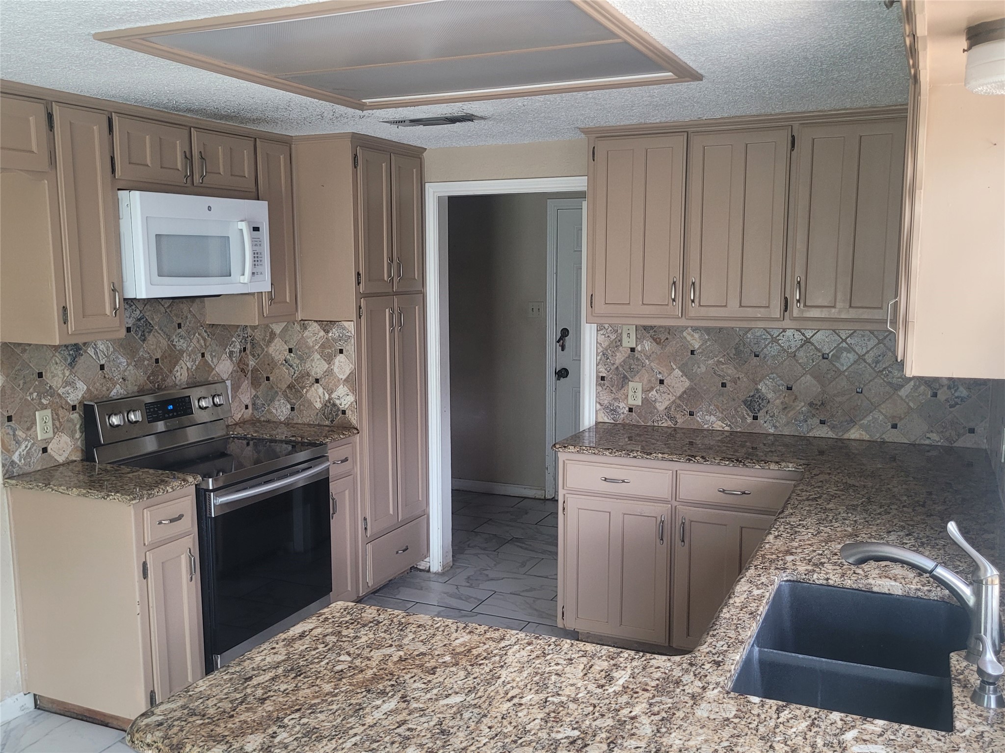 4100 Longleaf Lane Fort Worth TX 76137