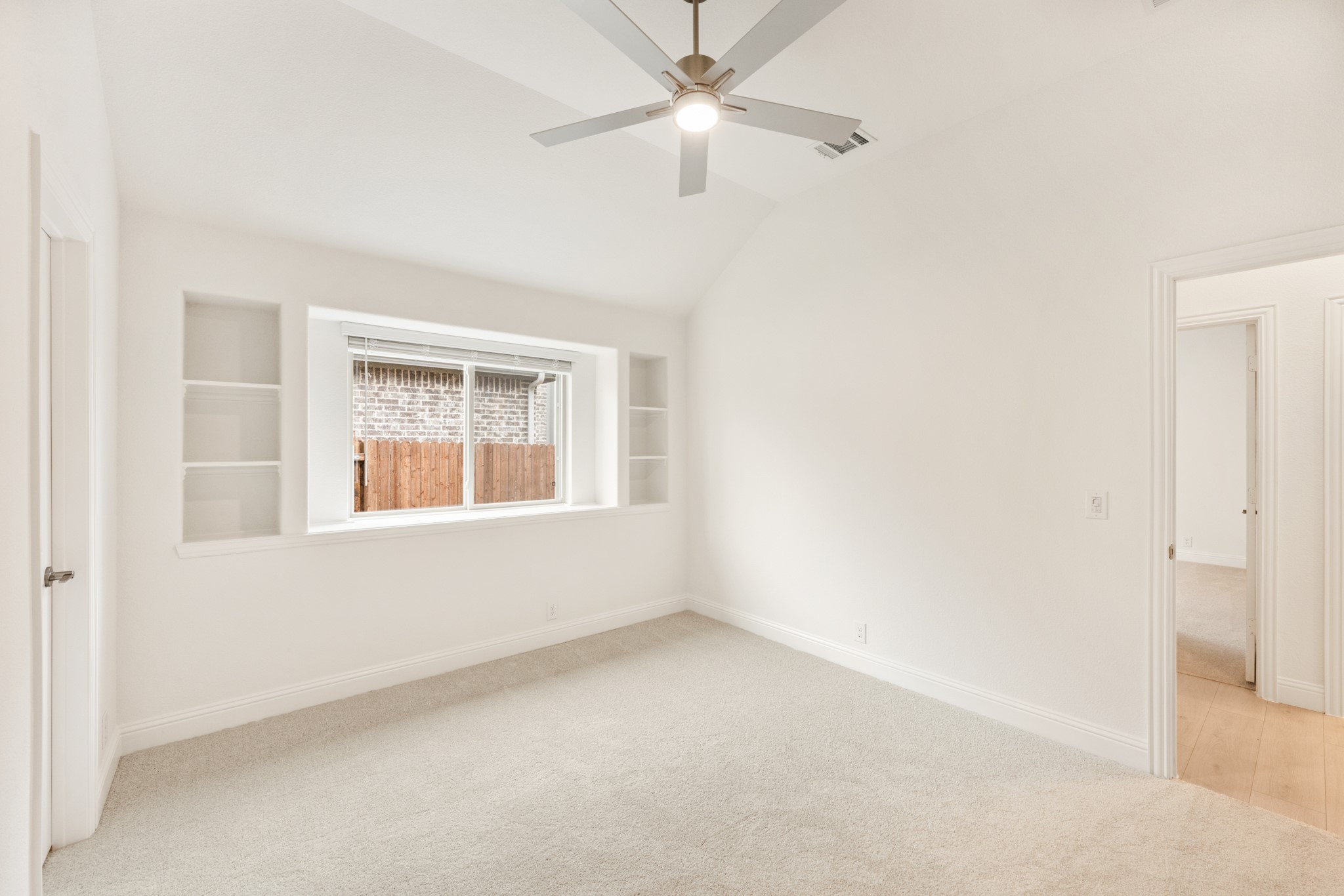 152 Rosewood Drive Glenn Heights TX 75154
