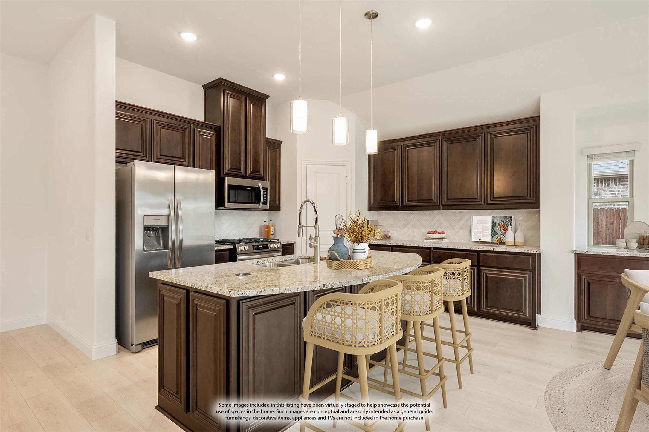 152 Rosewood Drive Glenn Heights TX 75154
