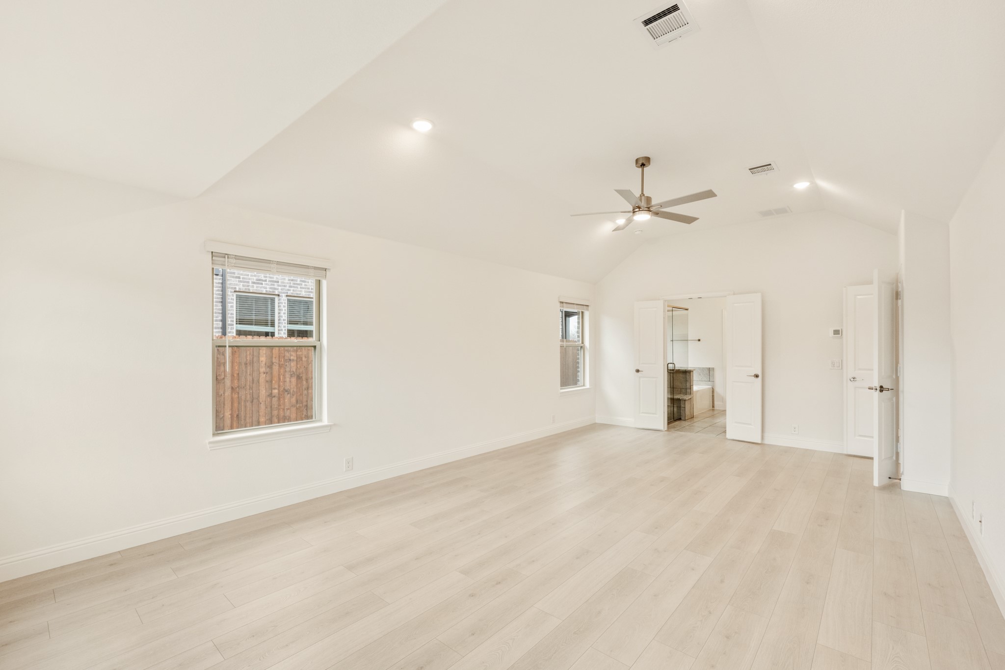 152 Rosewood Drive Glenn Heights TX 75154